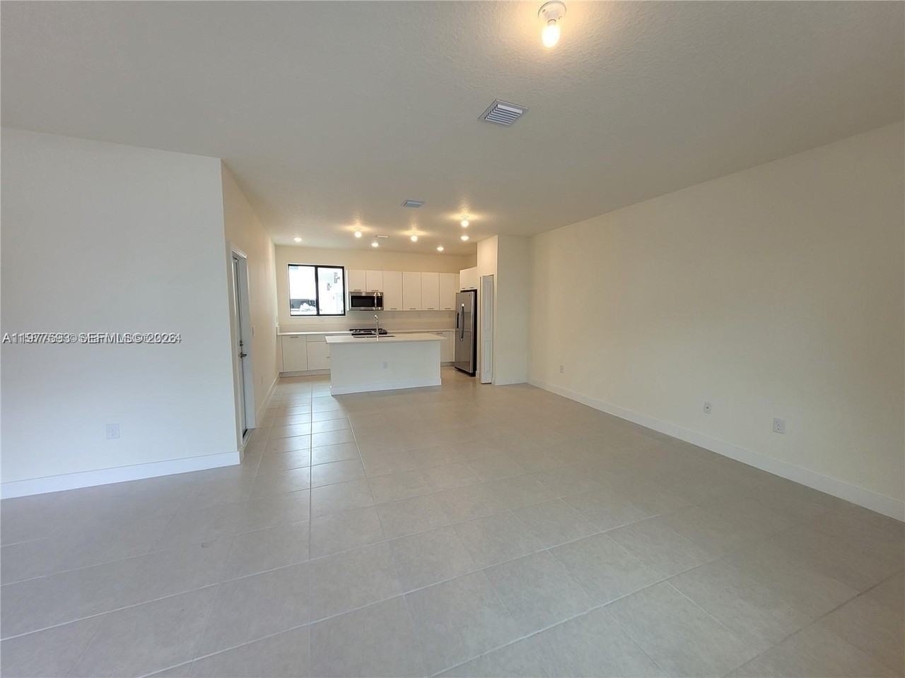 4558 Nw 83rd Ave #4558 - Photo 2 of 31