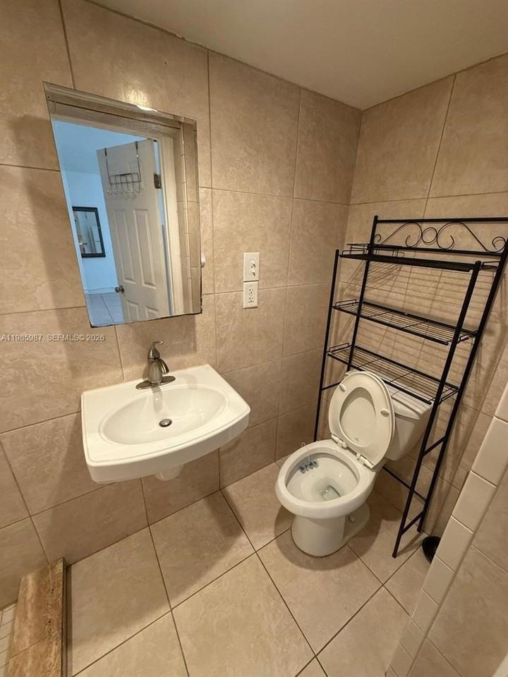 633 Mokena Dr #2 - Photo 5 of 6