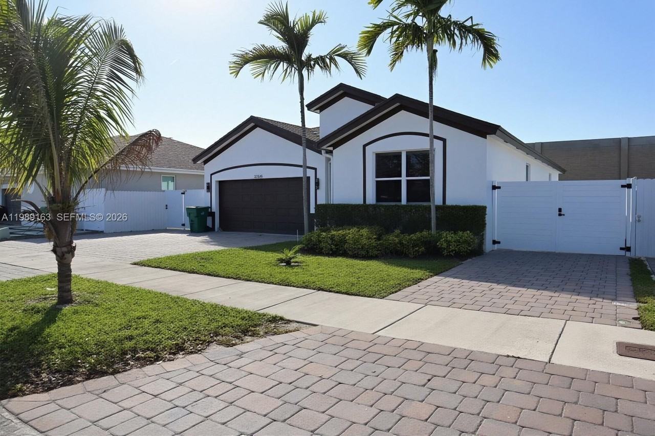 27440 Sw 135th Avenue Rd #27440 - Photo 2 of 24