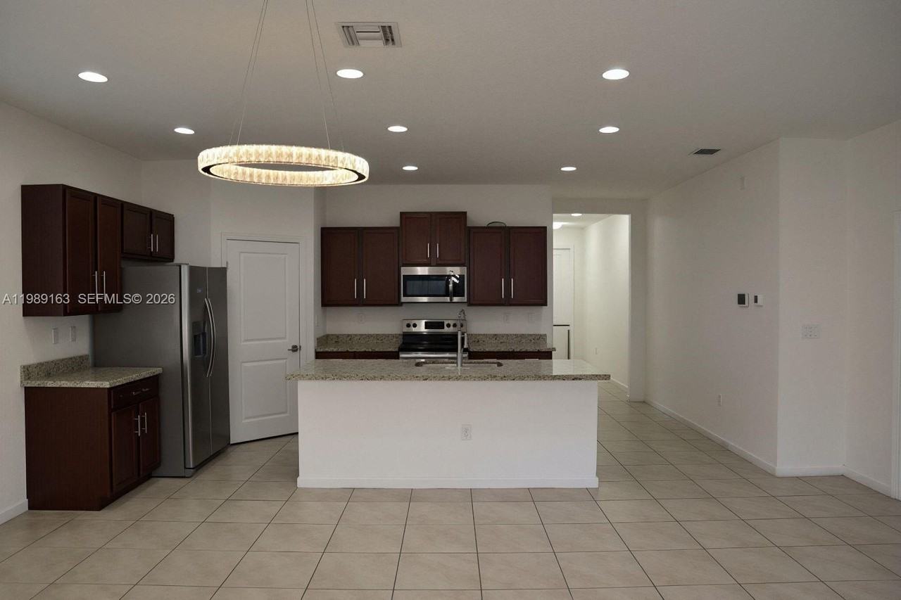 27440 Sw 135th Avenue Rd #27440 - Photo 5 of 24