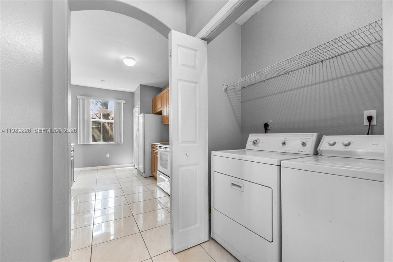 24376 Sw 109th Ct #14376 - Photo 4 of 14