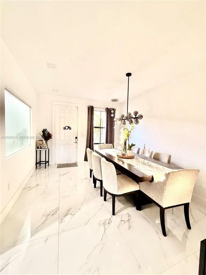 4237 Sw 164th Path #4237 - Photo 2 of 15