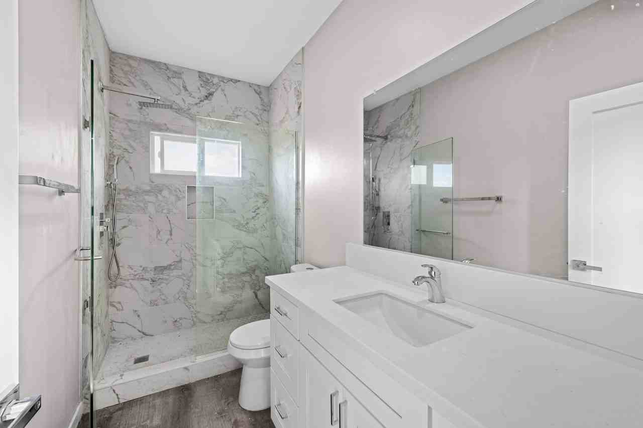 5564 Hamill Ave #1 - Photo 5 of 9