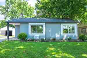 featured image of 32 S Rosedale Ave