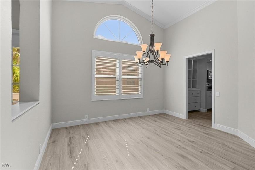 6621 Rolland Ct - Photo 4 of 10