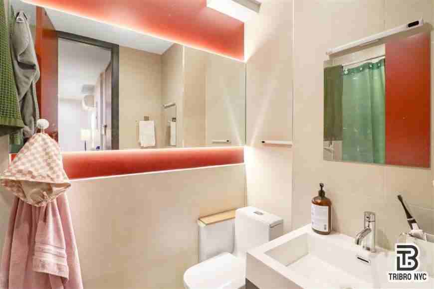 169 Hull St - Photo 2 of 8