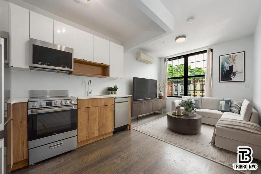 701 Coney Island Ave - Photo 2 of 10