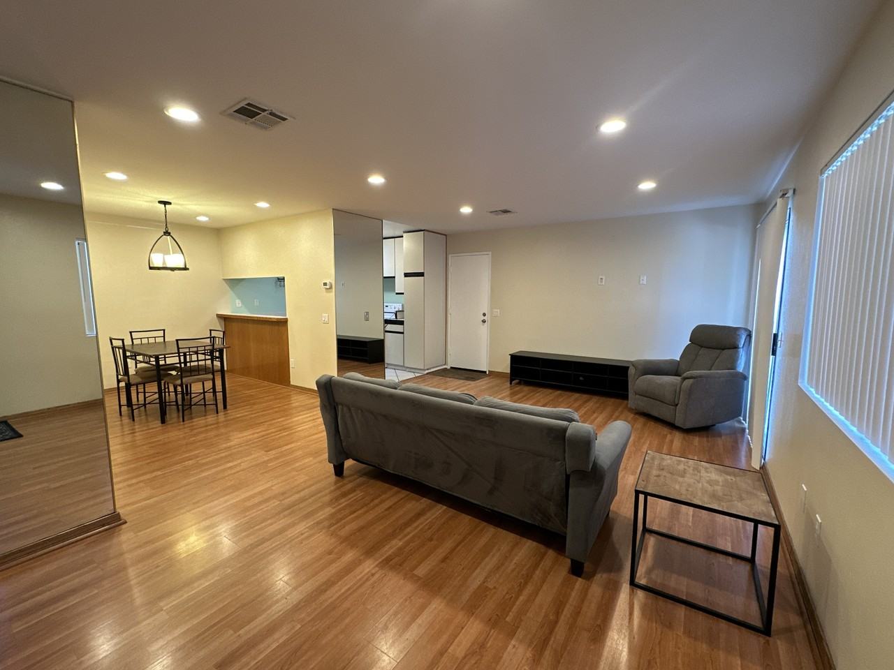 633 Church PlaceUnit 6. #6 - Photo 2 of 32