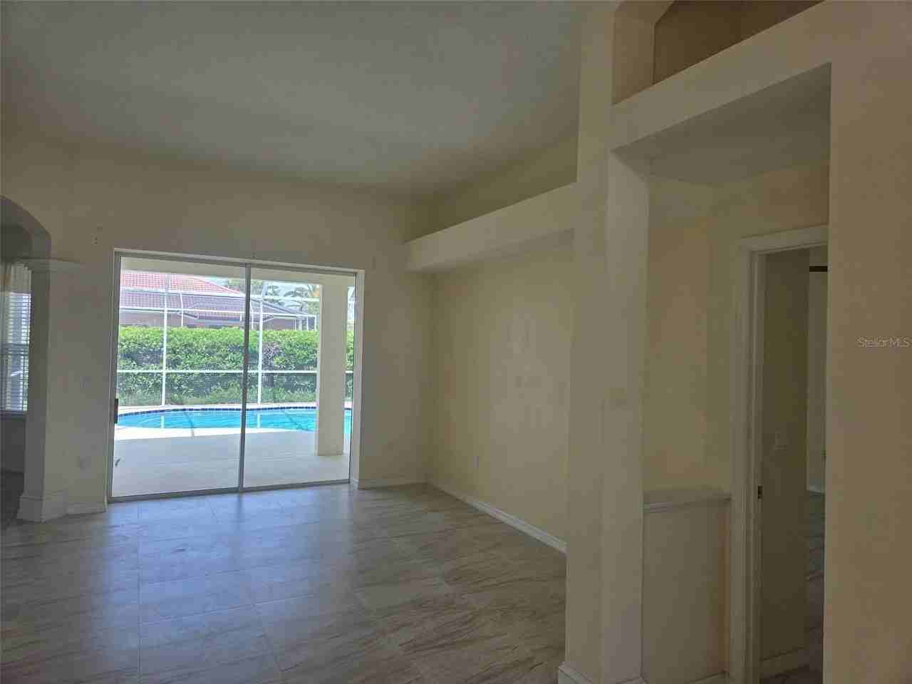 5282 Far Oak Cir - Photo 6 of 21