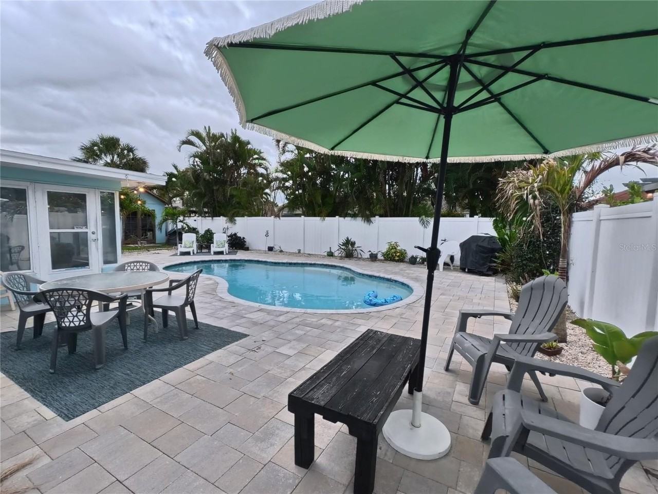 6107 9th Ave W - Photo 2 of 24