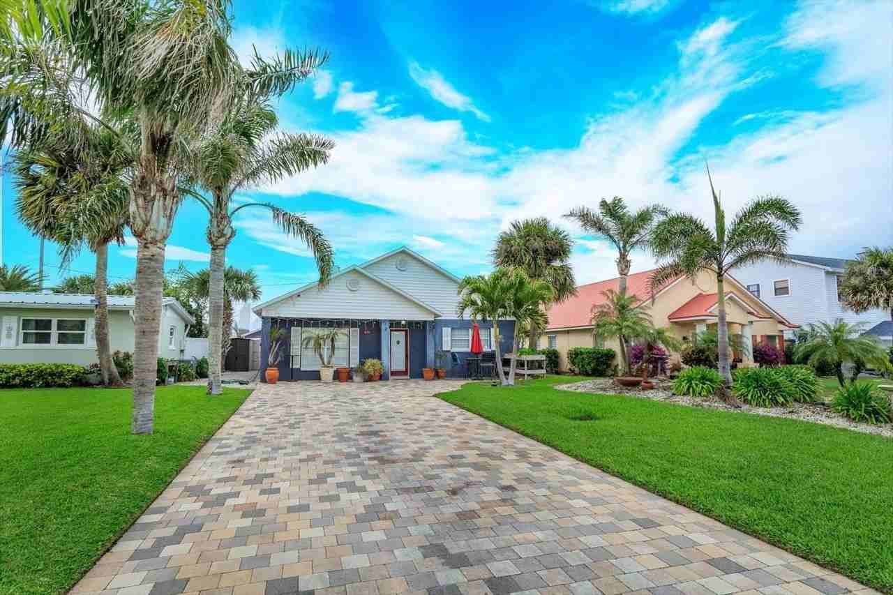 830 E 25th Ave - Photo 2 of 22