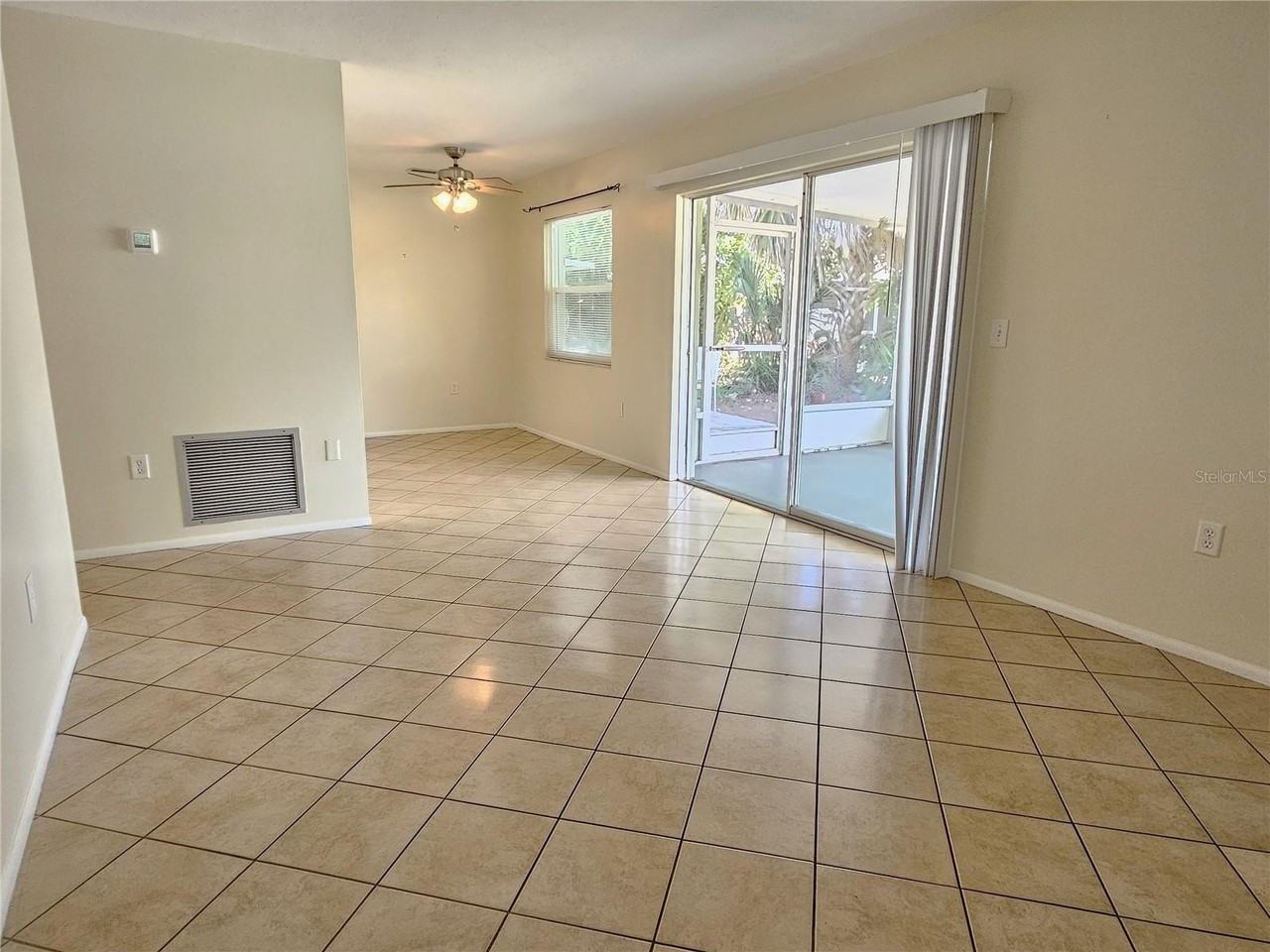 105 Base Ave E - Photo 5 of 31