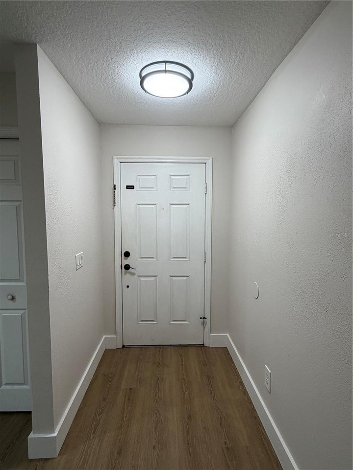 3763 Collingwood Ln - Photo 3 of 50