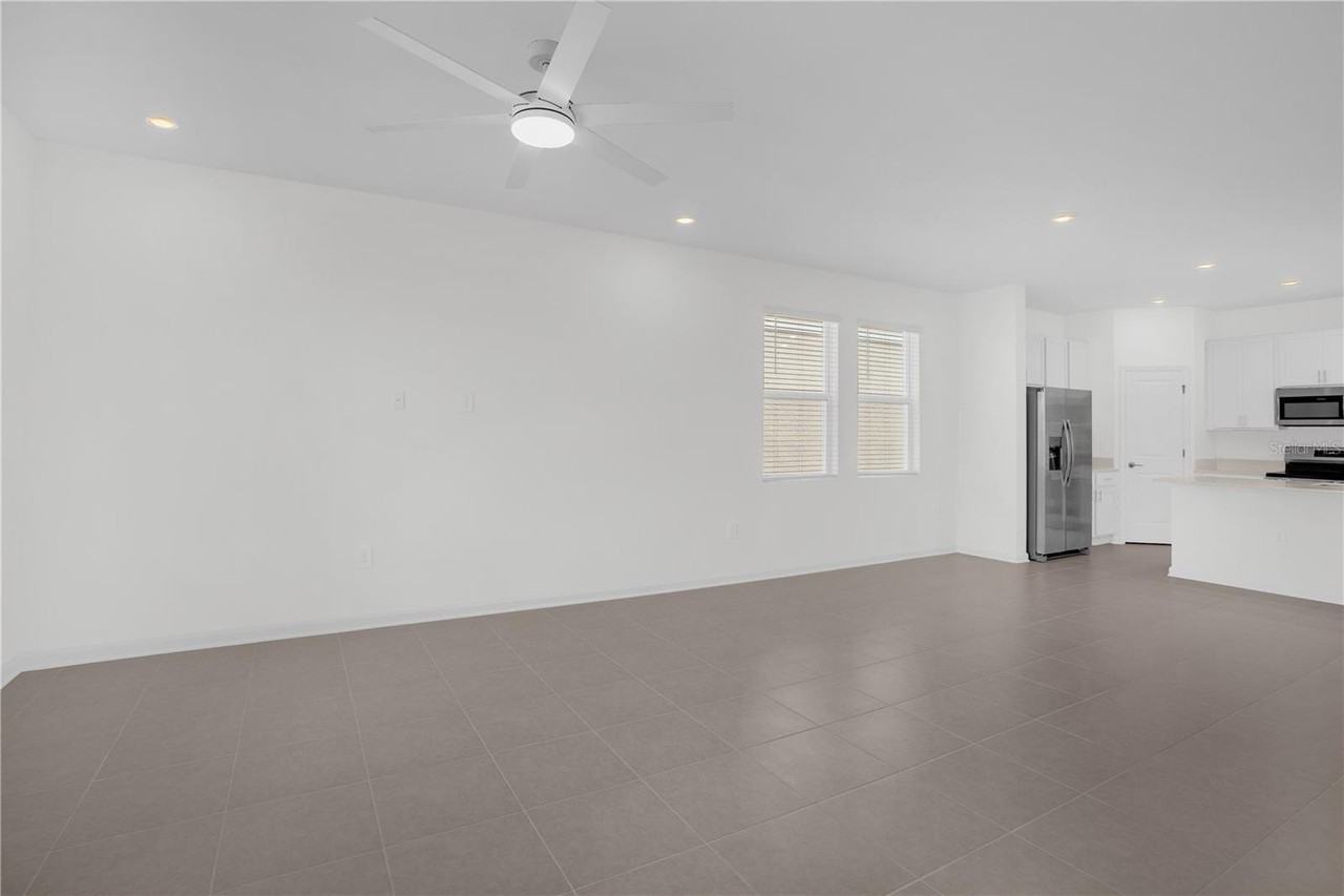 2533 Rider Rain Ln - Photo 6 of 33