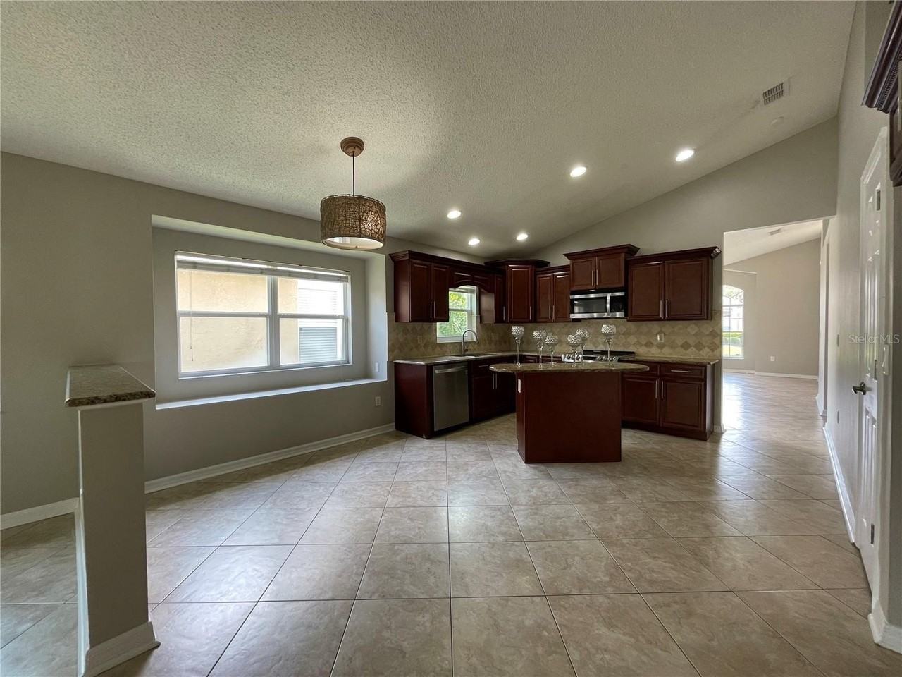 781 Seneca Meadows Rd - Photo 3 of 44