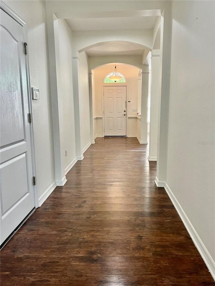 12863 Holdenbury Ln - Photo 4 of 6