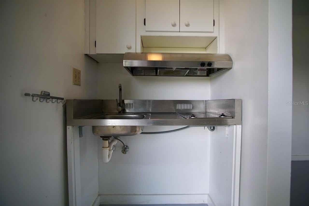 5060 Sherwood Ln #5060 - Photo 6 of 14