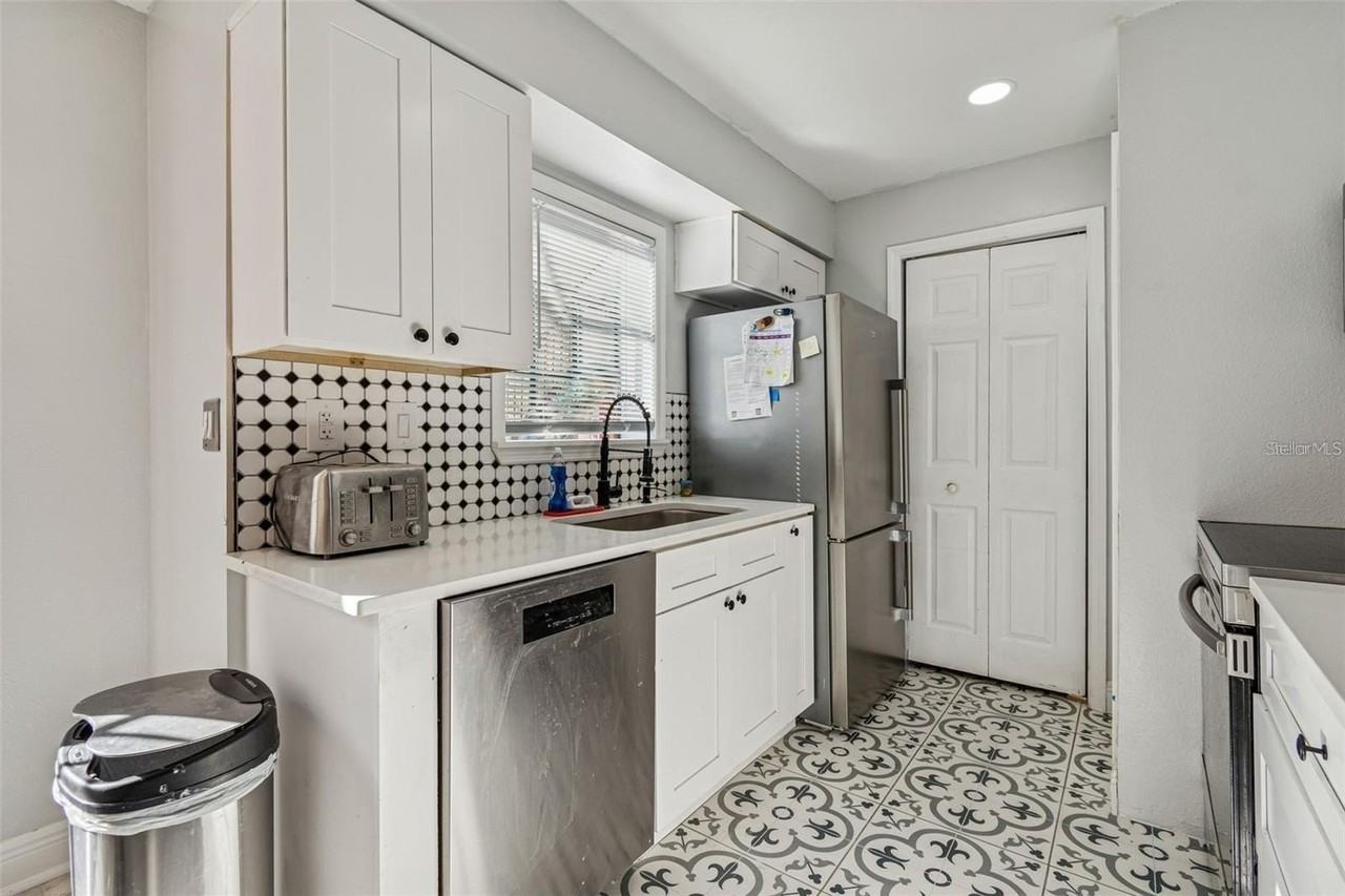 8630 Mallard Reserve Dr #105 - Photo 6 of 45