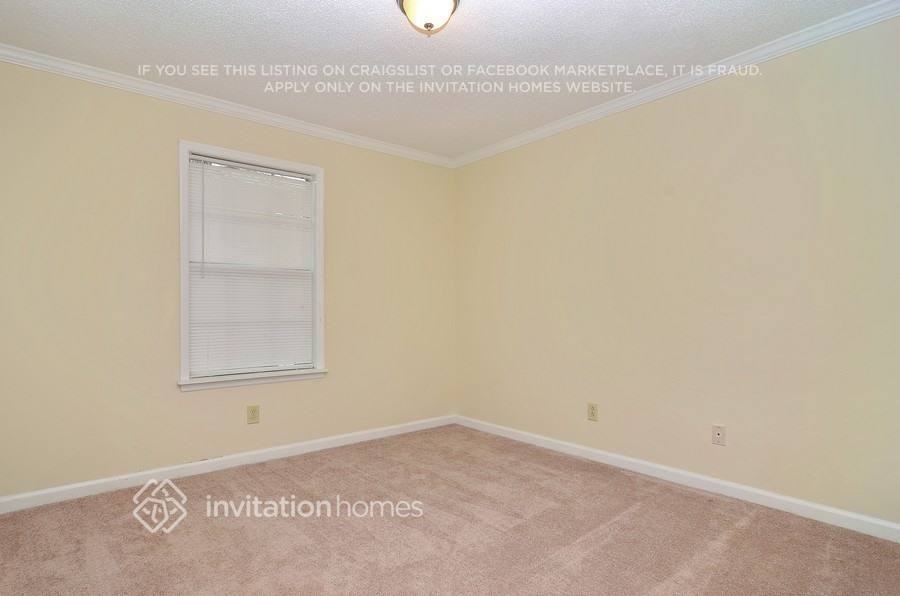 7855 Dogwood Way - Photo 6 of 13