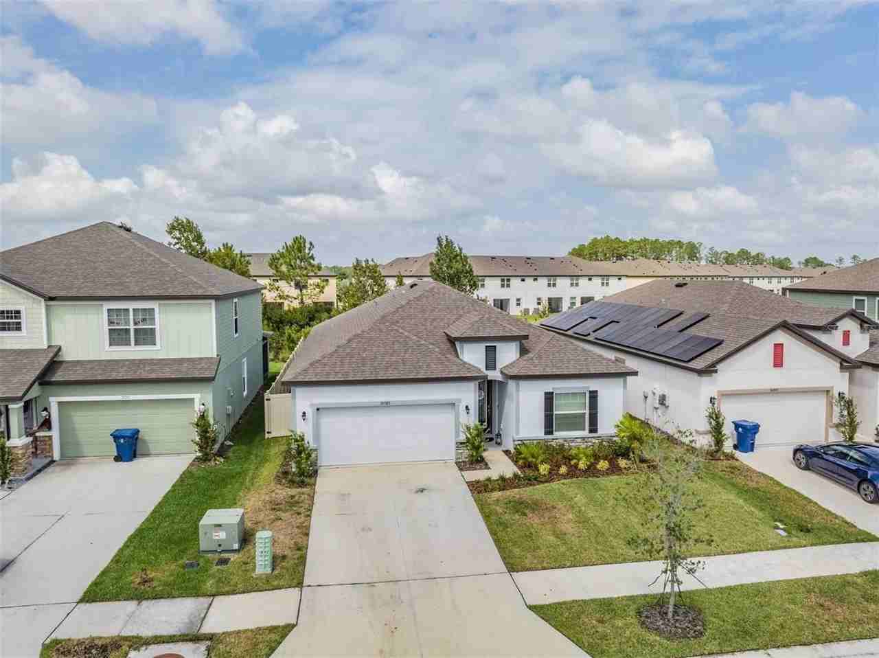 30989 Jazz Leaf Pl - Photo 7 of 28