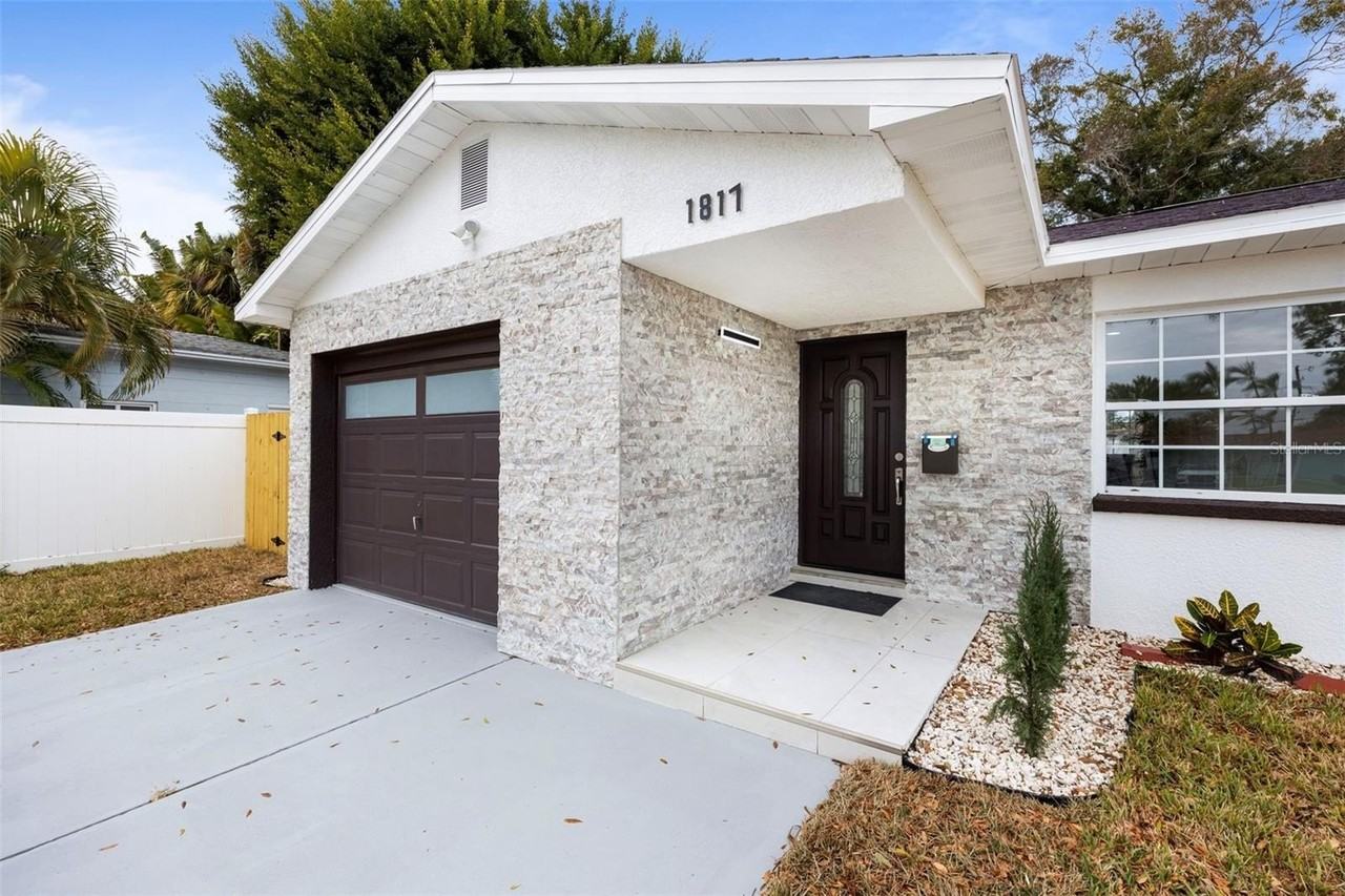 1817 Oregon Ave Ne - Photo 4 of 26