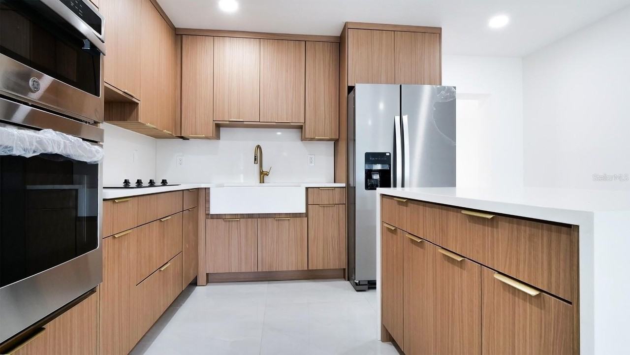 8641 May Cir - Photo 5 of 13