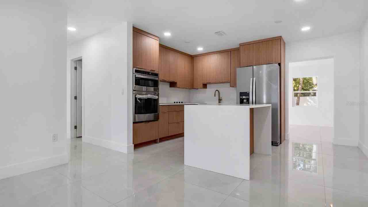 8641 May Cir - Photo 6 of 13