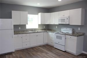 featured image of 3144 Us Route 9w Apt 3 #Apt 3