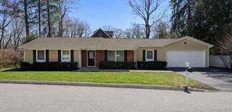 10 Fairview Dr - Photo 1 of 1
