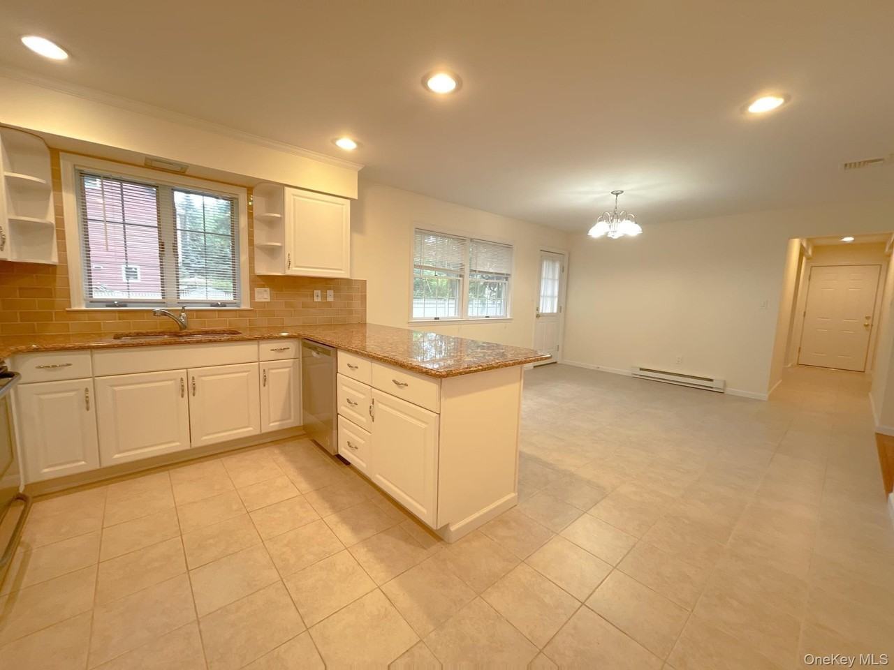 10 Fairview Dr - Photo 4 of 12