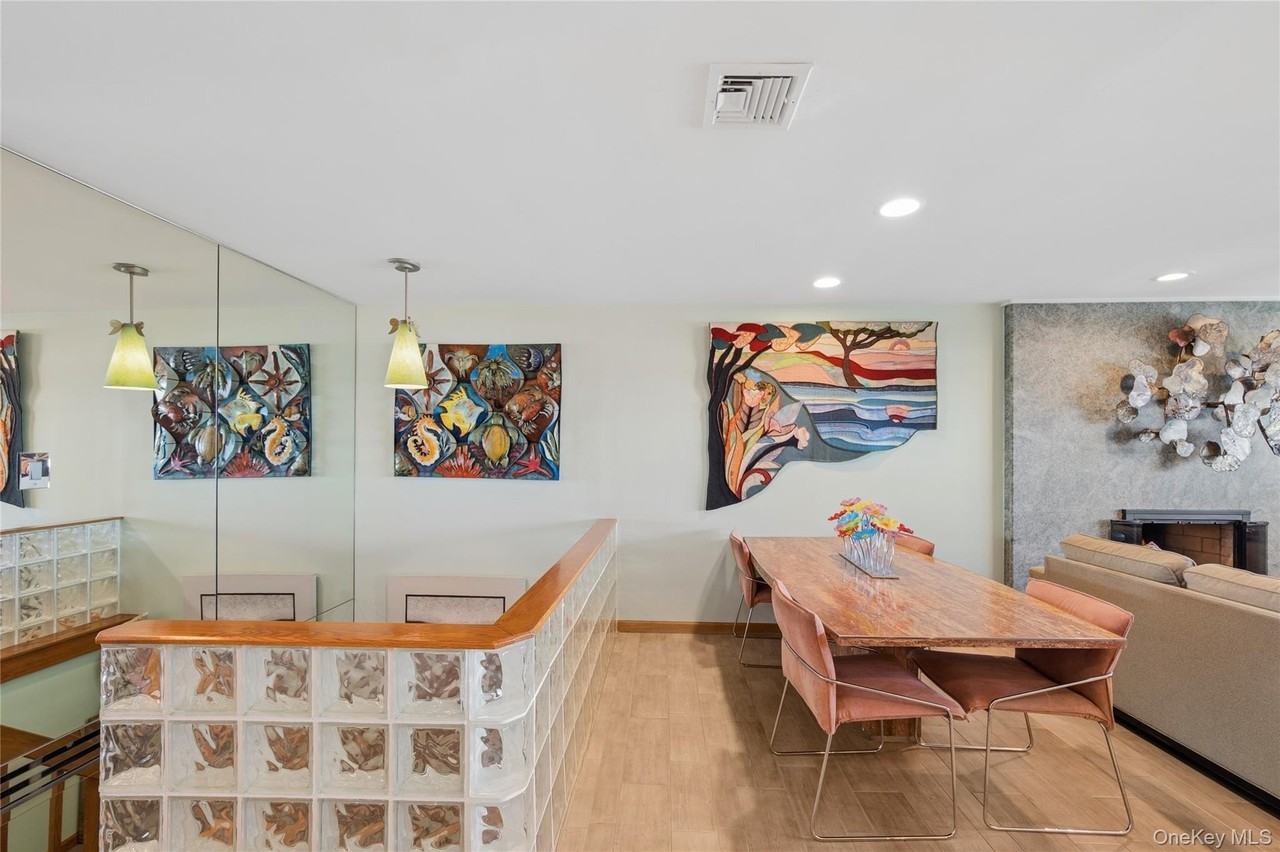 615A Oceanfront - Photo 4 of 50