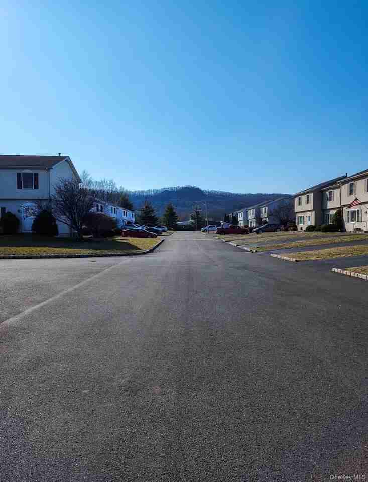 104 Zugibe Ct - Photo 2 of 23