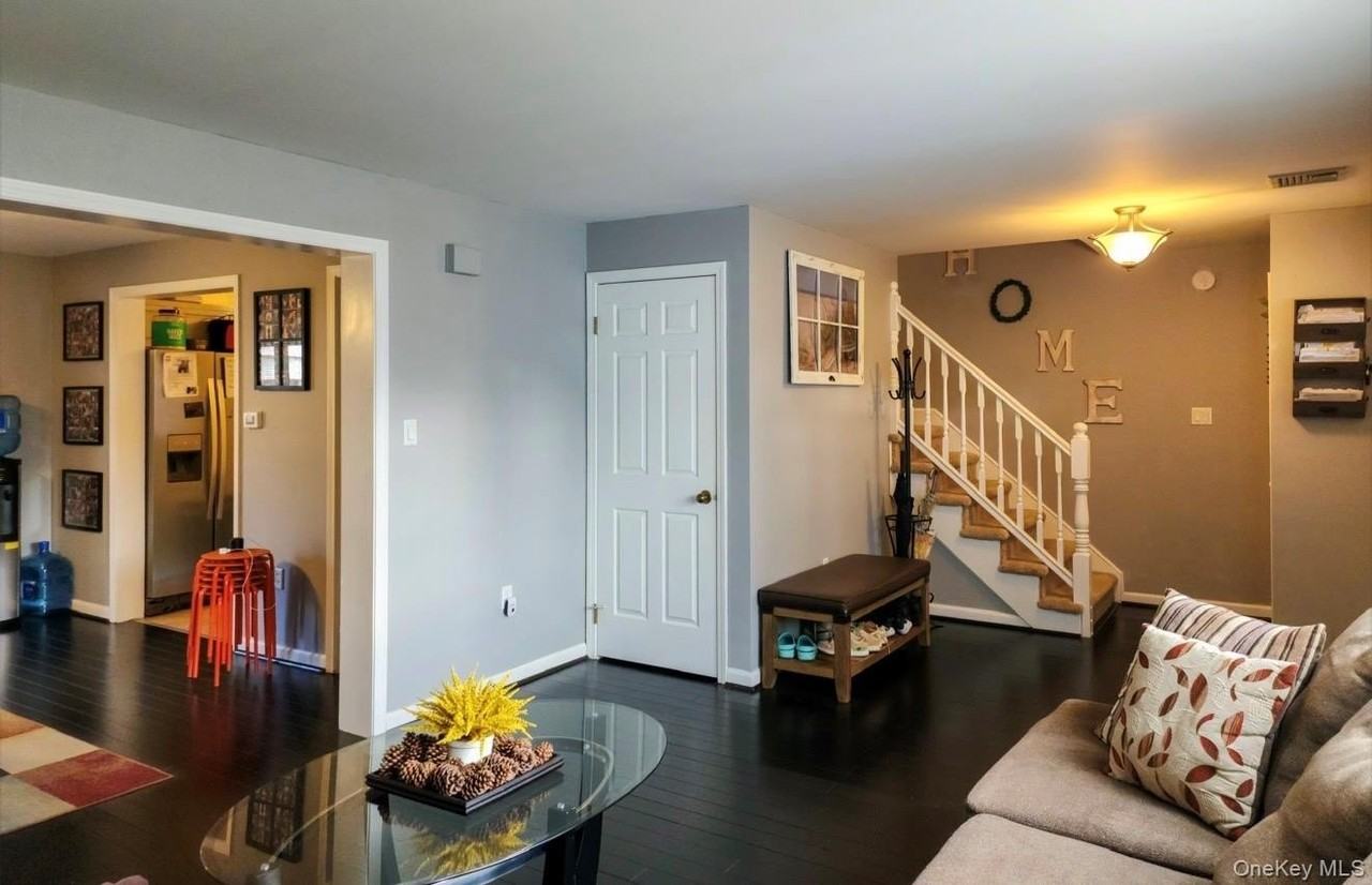 104 Zugibe Ct - Photo 7 of 23