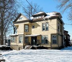 featured image of 315 Oak St4 #4