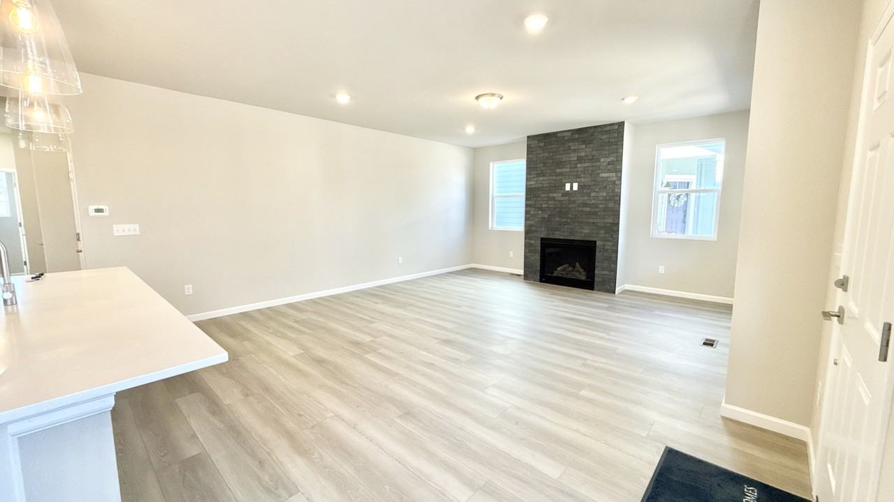 764 Wood Sorrel Ln #1 - Photo 4 of 31