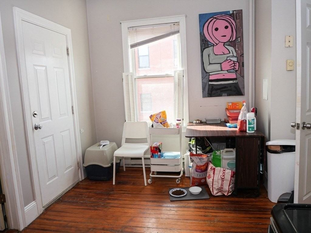 16 Chestnut Hill Ave Apt 2 - Photo 3 of 10