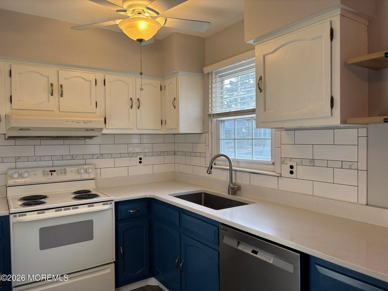 2 Bristol St Unit A - Photo 7 of 17