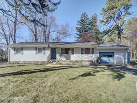 18 Blue Spruce Dr - Photo 1 of 1