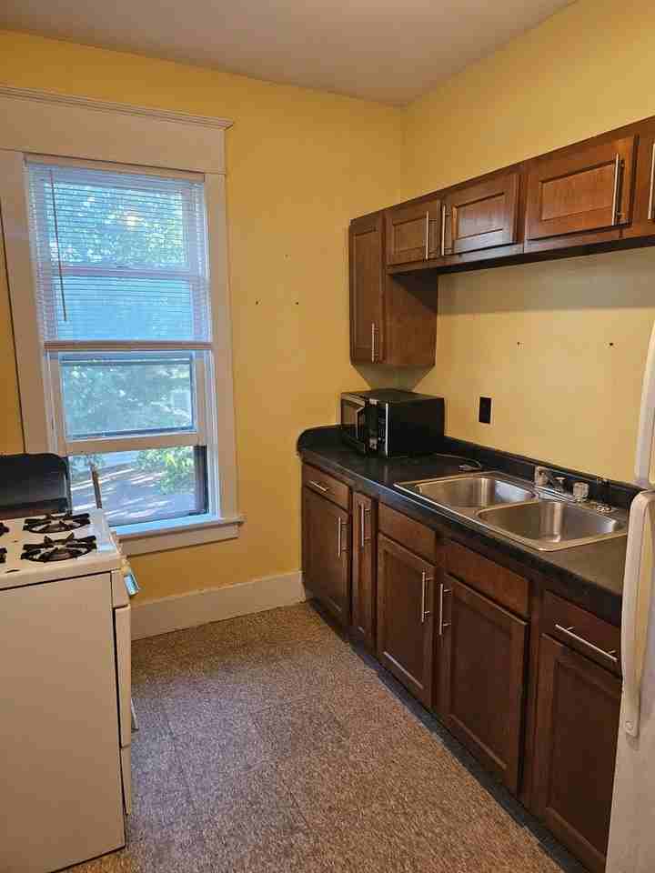 809 W 4th St Unit 0 - Photo 6 of 7