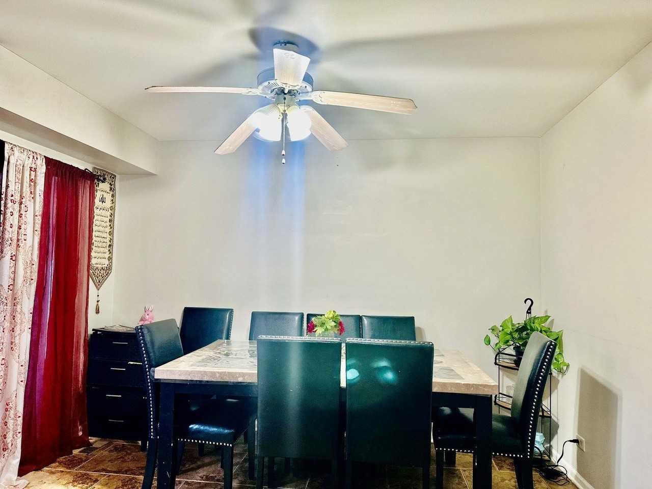 225 Port Royal Cir Unit 225 - Photo 3 of 10