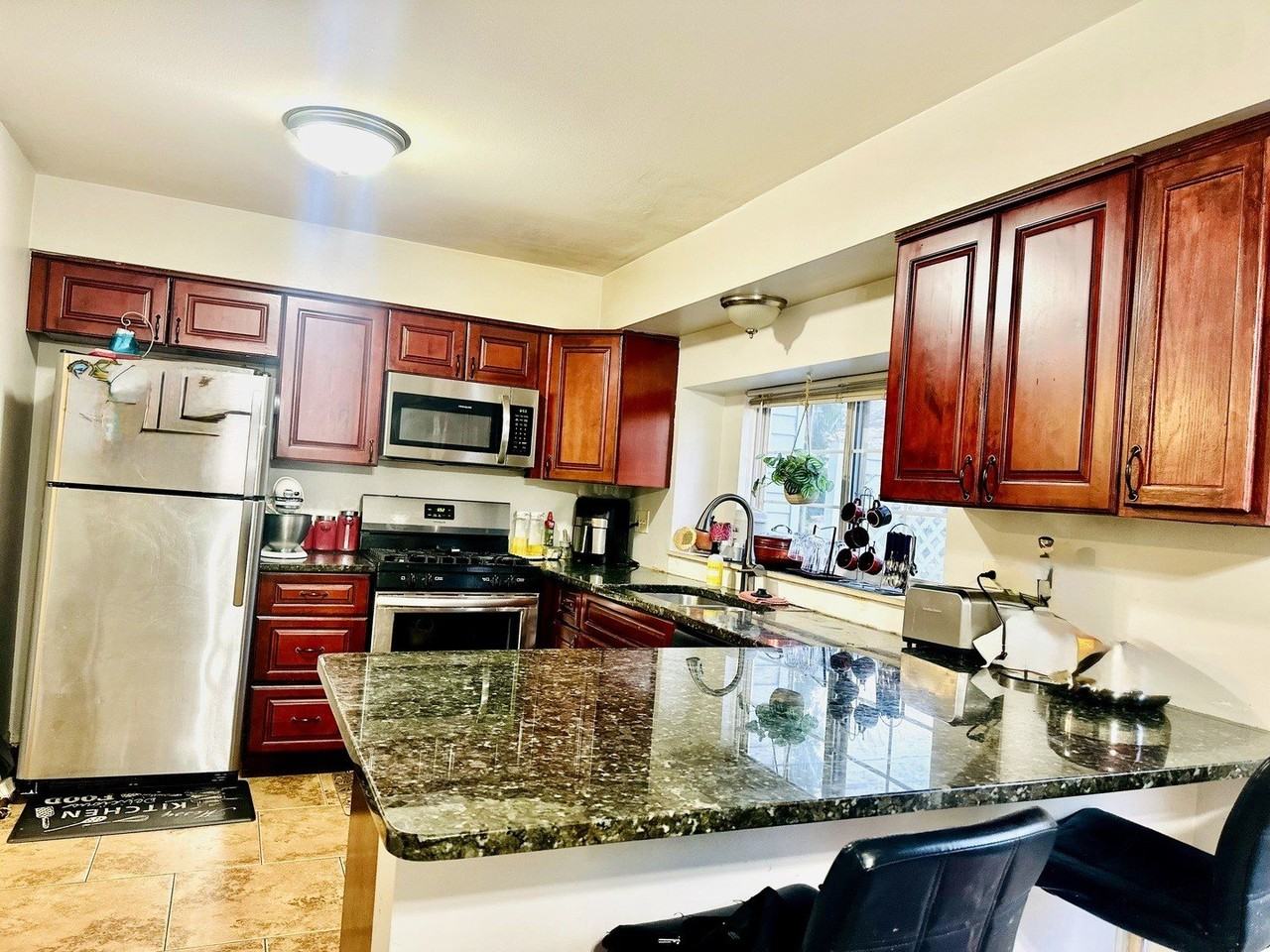 225 Port Royal Cir Unit 225 - Photo 4 of 10