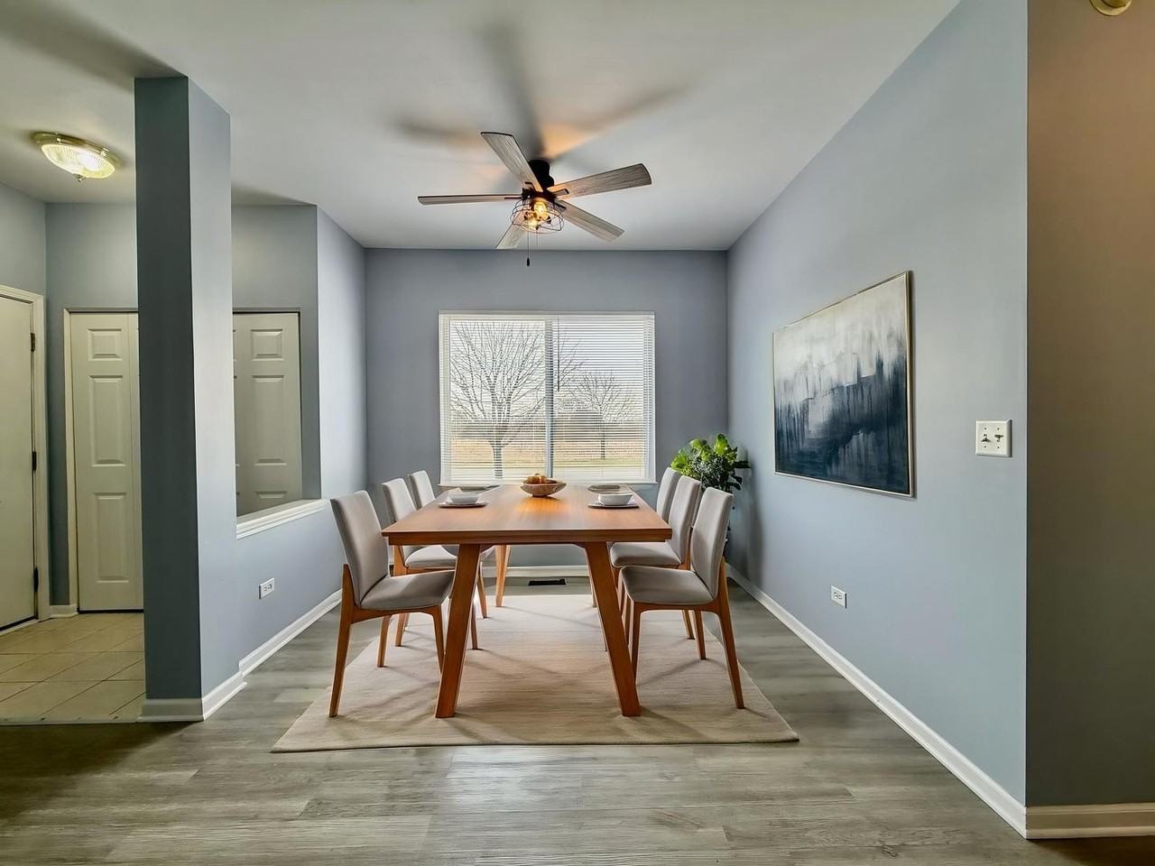 2479 Montclair Ln - Photo 4 of 25