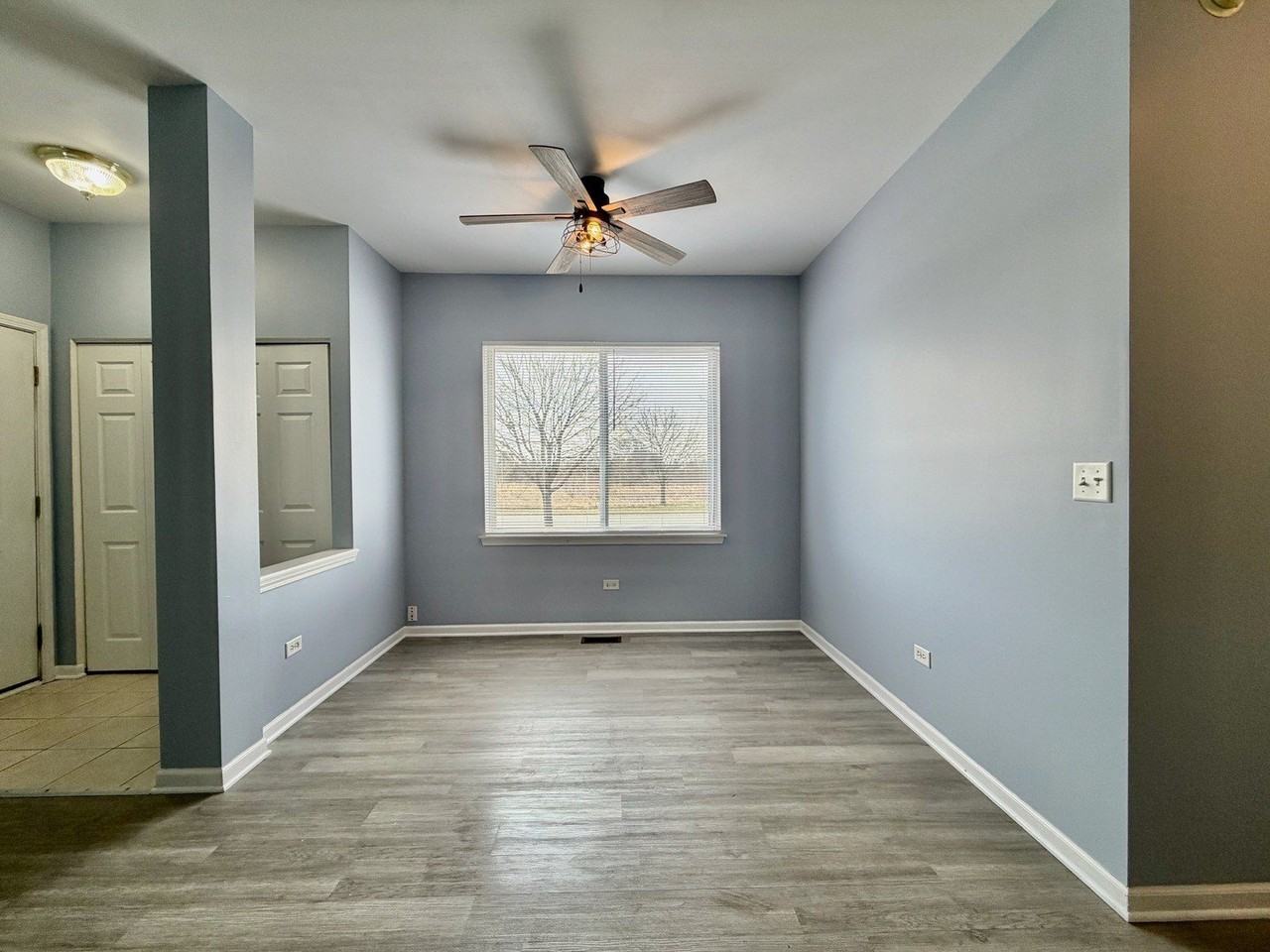 2479 Montclair Ln - Photo 5 of 25