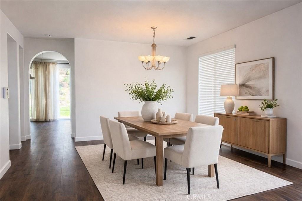 11971 Limestone Ct - Photo 3 of 21