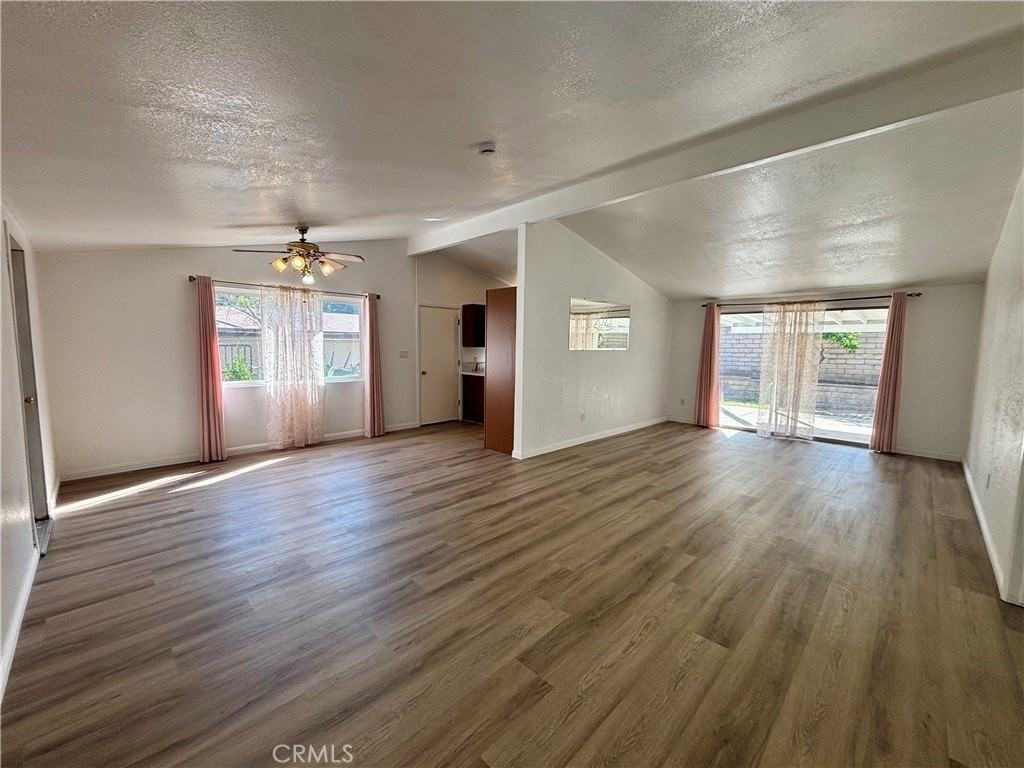 8842 Mentone Pl - Photo 4 of 15