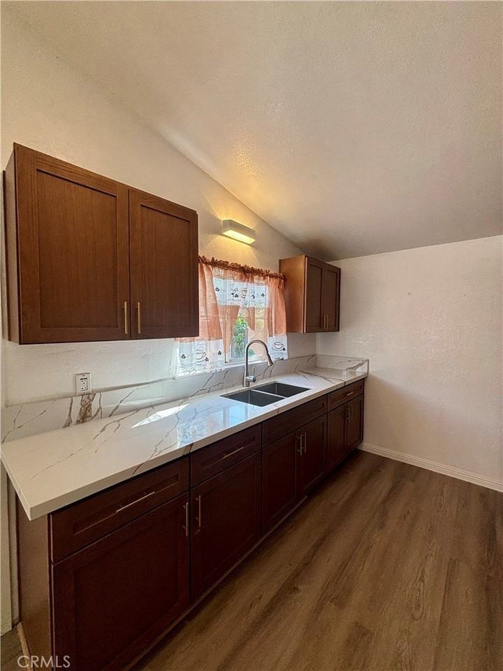 8842 Mentone Pl - Photo 6 of 15