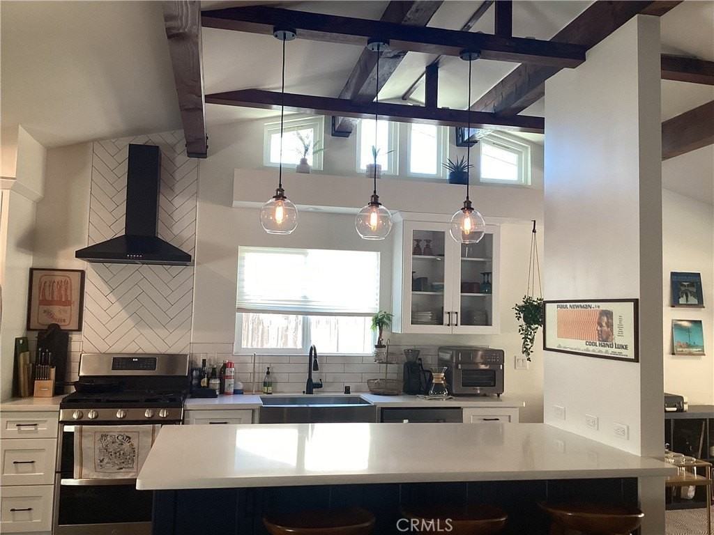 233 Almon Dr - Photo 2 of 21