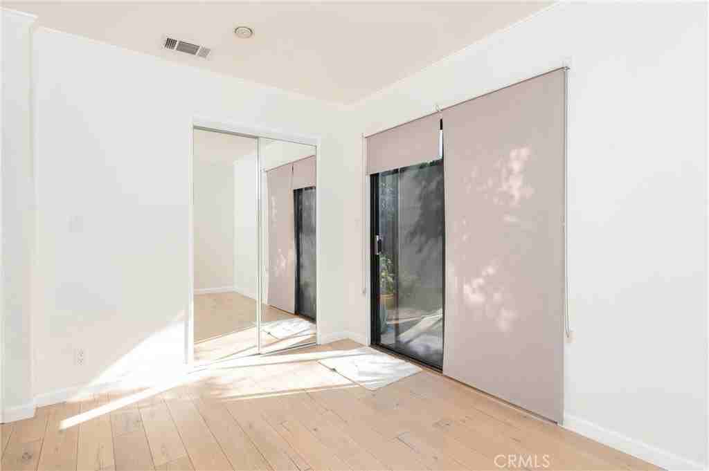 2306 Ruhland Ave #B - Photo 5 of 19