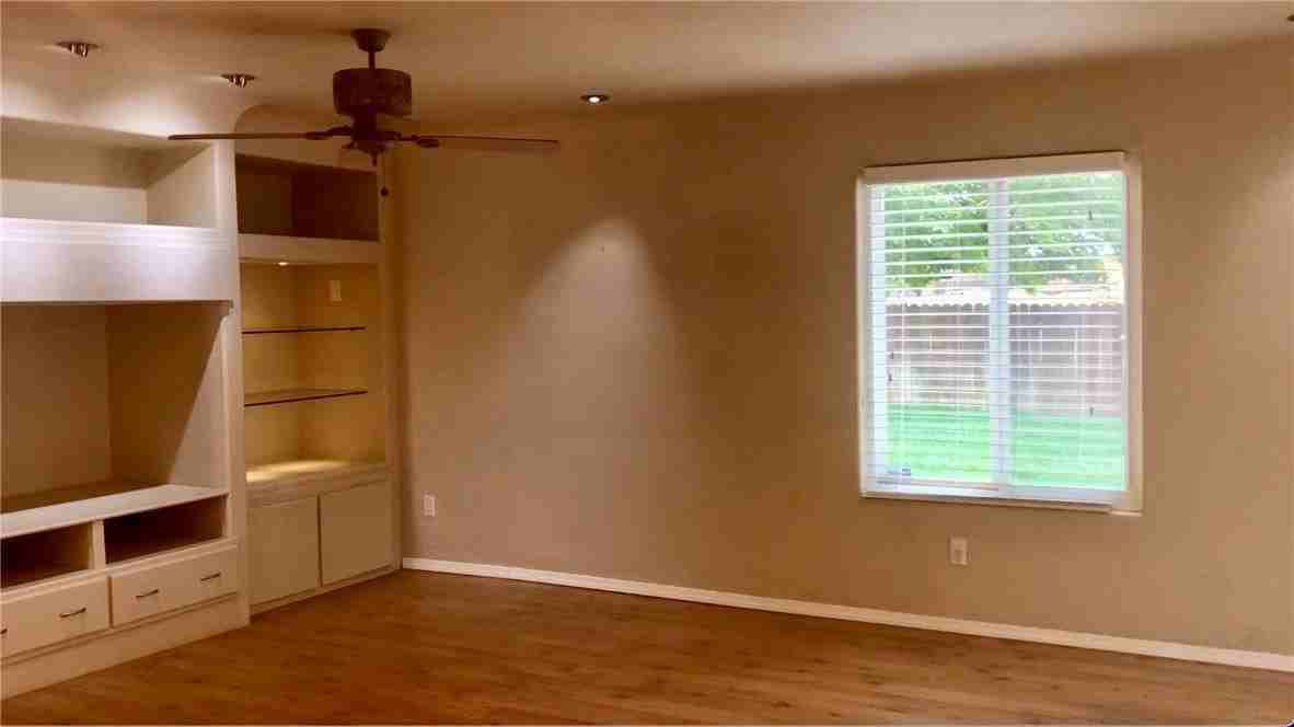 1170 Patricia Ln - Photo 3 of 25