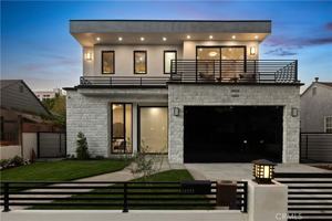 featured image of 14519 Greenleaf St